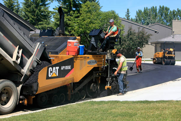 Best Driveway Pavers Installation  in Columbus, WI